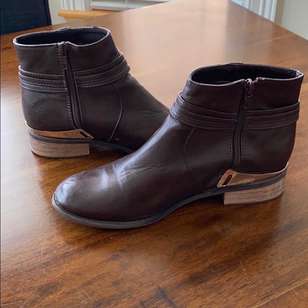 Bucco Ankle Boots